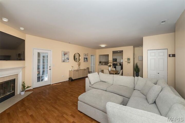 Property Photo:  10905 Vauxhall Drive  MO 63146 