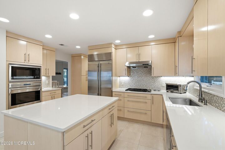 Property Photo: 795 Foothill Court NJ 08753