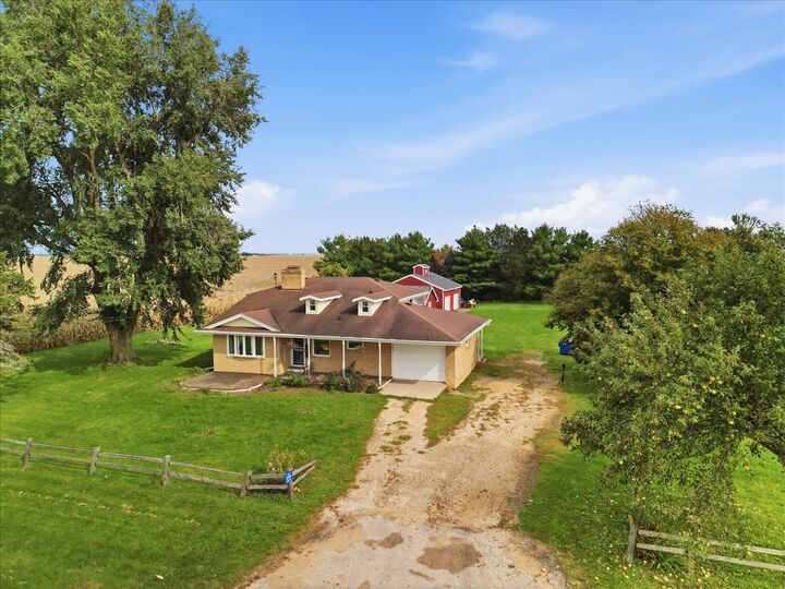 Property Photo: 1754 Brooklyn Road IL 61006