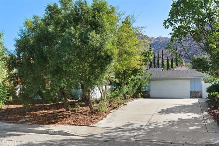 Property Photo:  4044 Mt Vernon Avenue  CA 92507 