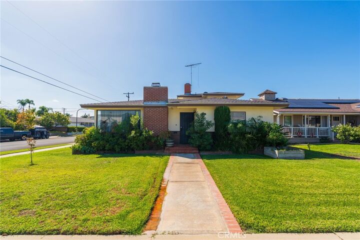 Property Photo:  418 Union  CA 92821 
