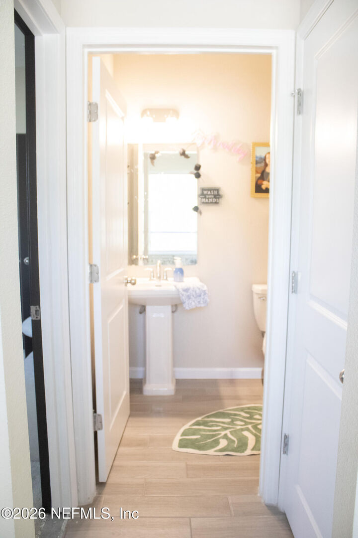 Property Photo: 2224 Major Oak Street FL 32218