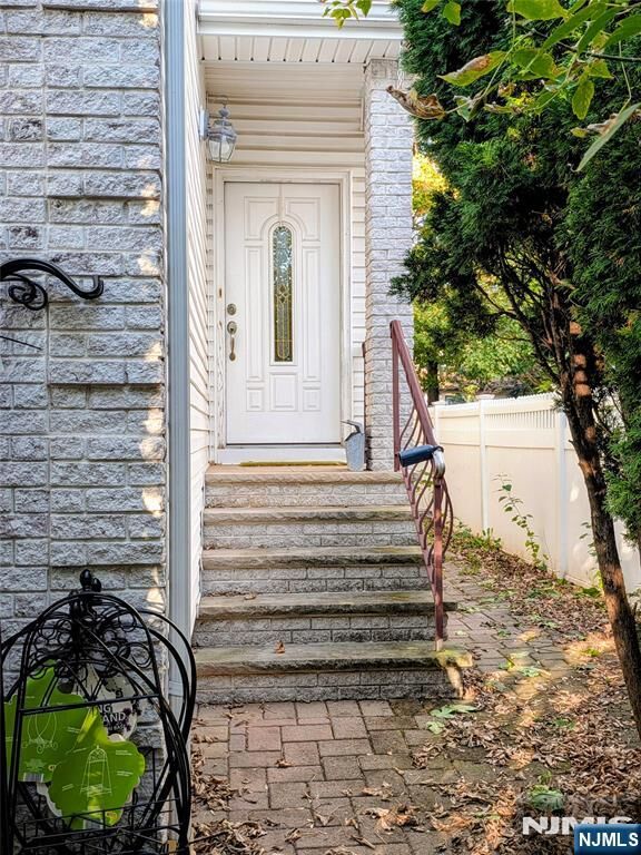 Property Photo:  37 Park Row 2  NJ 07057 