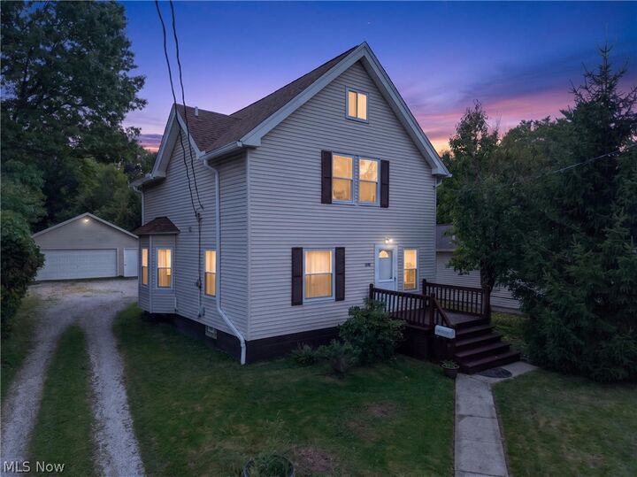 Property Photo:  19289 Westwood Drive  OH 44149 