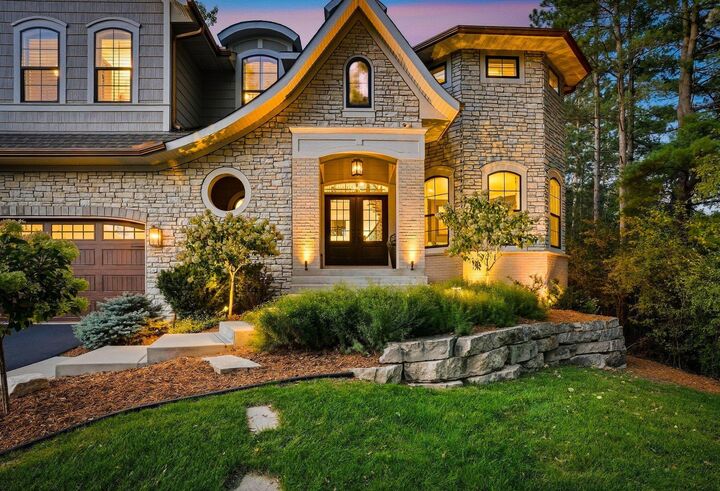 Property Photo: 3784 Wescott Circle MN 55123