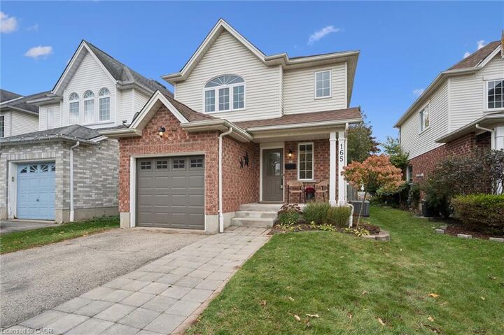 Property Photo:  165 Cavelletti Court  ON N2K 3X3 