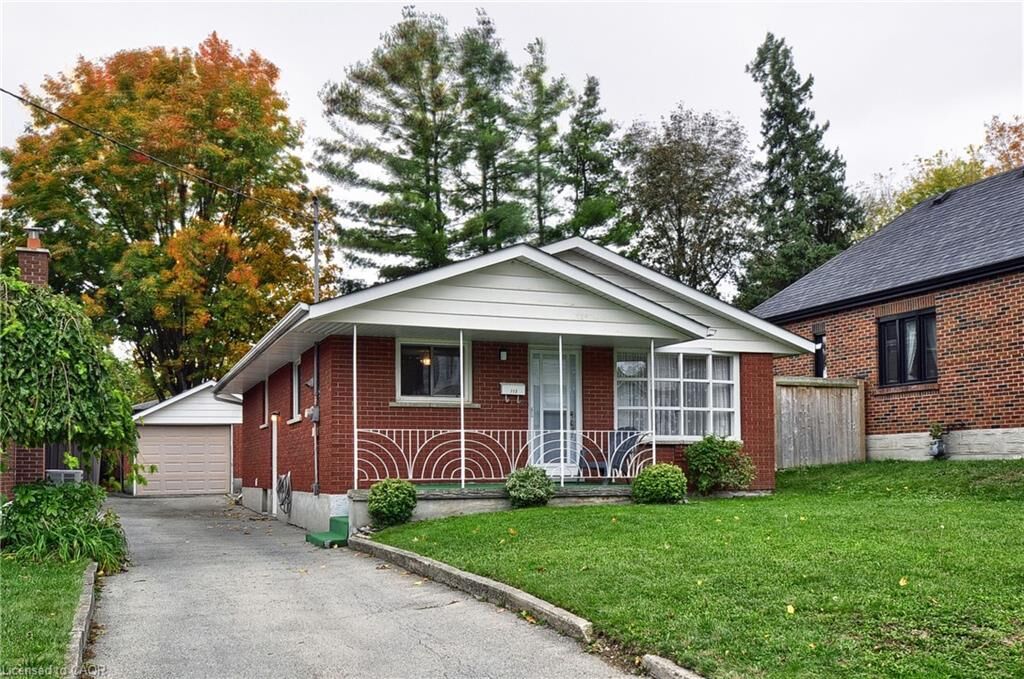 Property Photo:  113 First Avenue W  ON N1S 2B5 