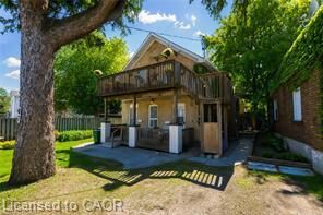 Property Photo:  87 Lancaster Street  ON N2H 4T3 
