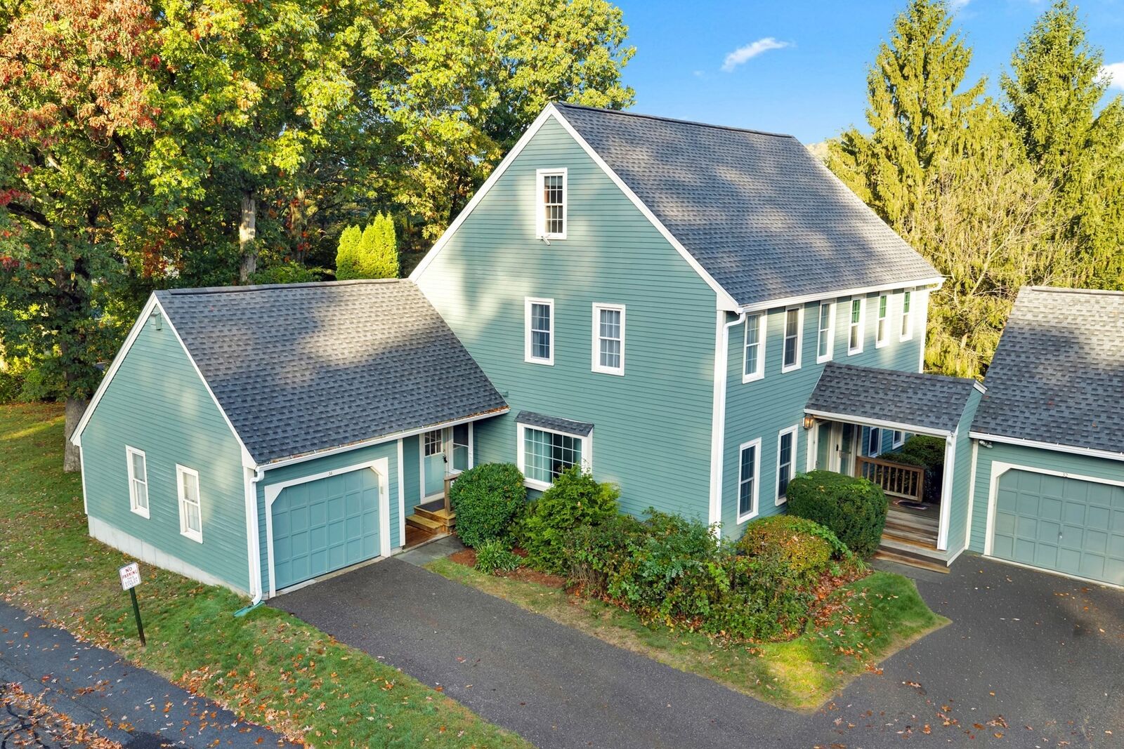 Property Photo:  34 Brookdale Circle 34  MA 01545 