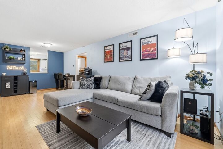 Property Photo:  371 Aiken Ave 10  MA 01850 