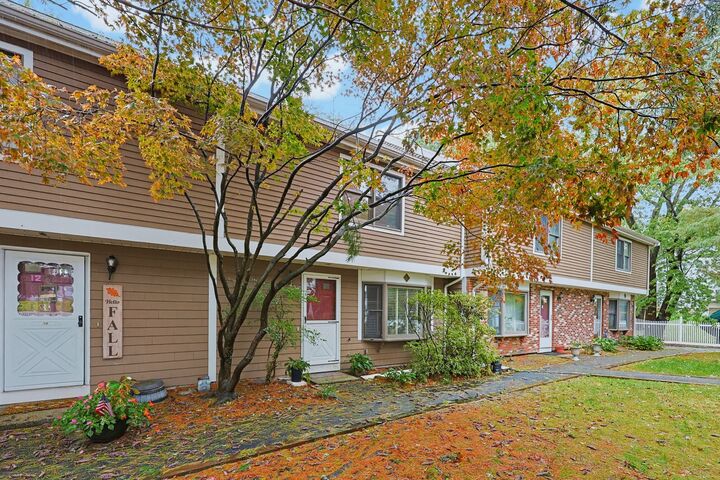 Property Photo:  14 Anderson Way 14  MA 02148 