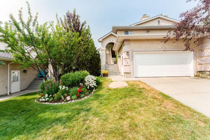 Property Photo:  76 Sierra Morena Green SW  AB T3H 3E5 
