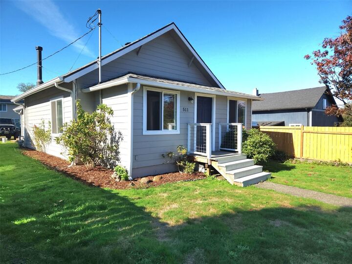 Property Photo:  511 S 3rd Street  WA 98557 