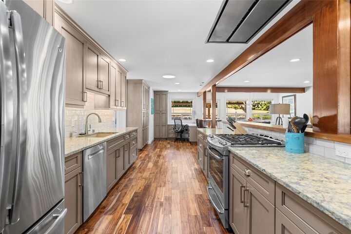 Property Photo: 5987 Sunshine Drive WA 98248