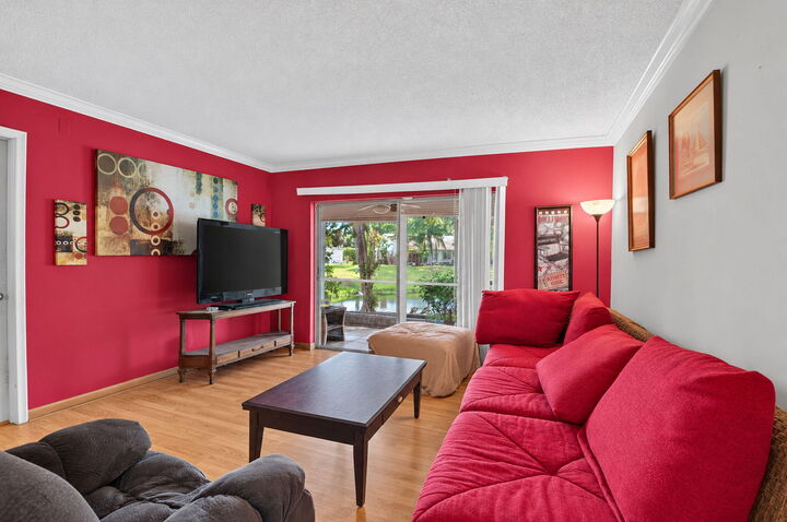 Property Photo:  2700 Casita Way W 102  FL 33445 