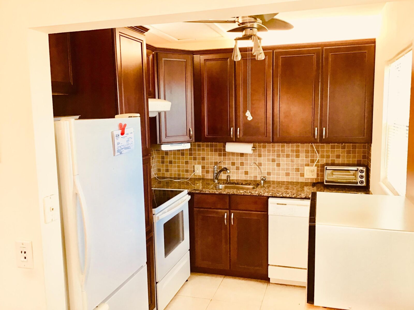 Property Photo: 542 Mansfield M FL 33434