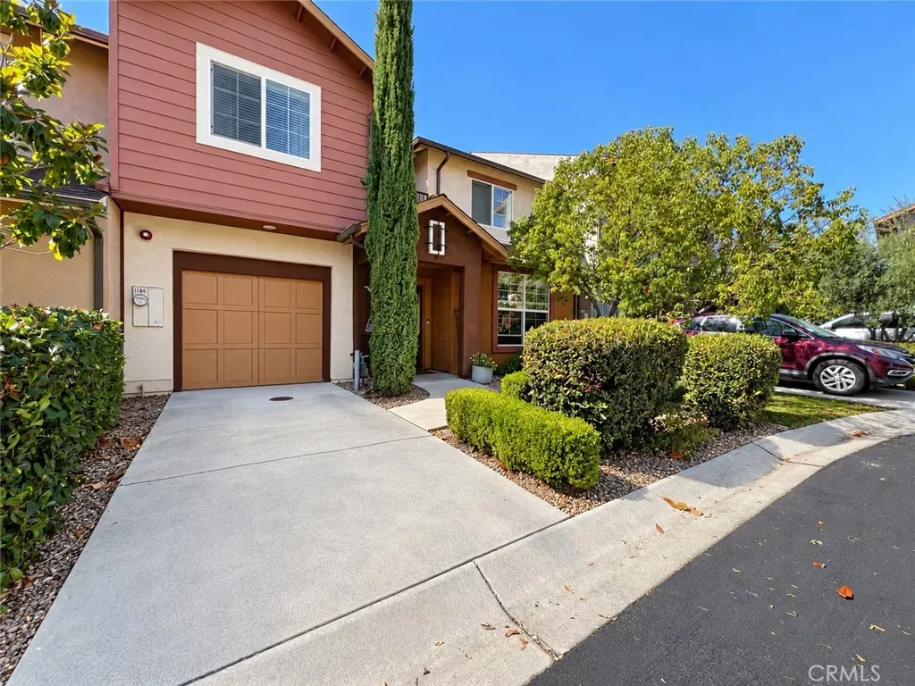 Property Photo:  1186 Galeria  CA 93422 