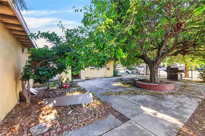 Property Photo:  14901 Oswald Street  CA 91342 