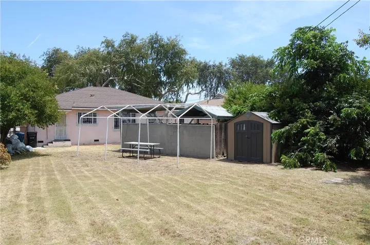 Property Photo: 13009 Stanford CA 90059
