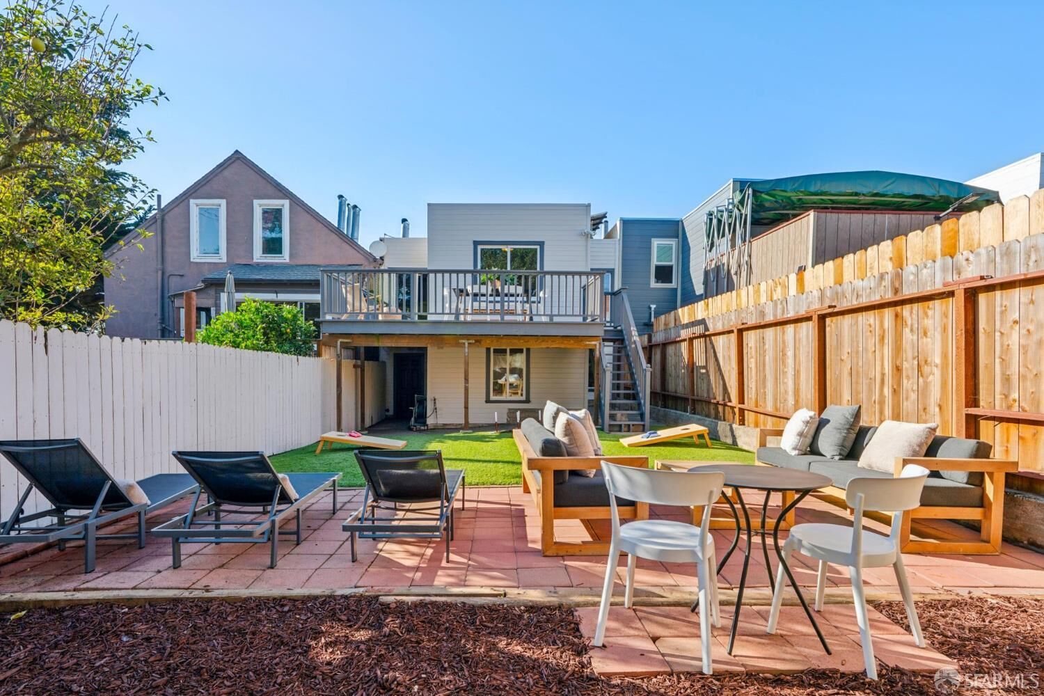 Property Photo: 371 Prague Street CA 94112