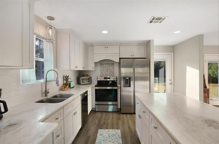 Property Photo: 3133 Blackmon Road LA 70611