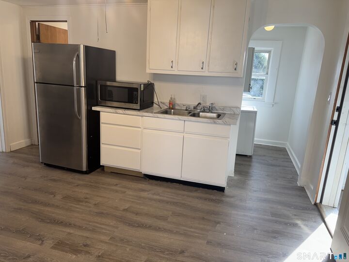 Property Photo:  69 Smith Street  CT 06053 