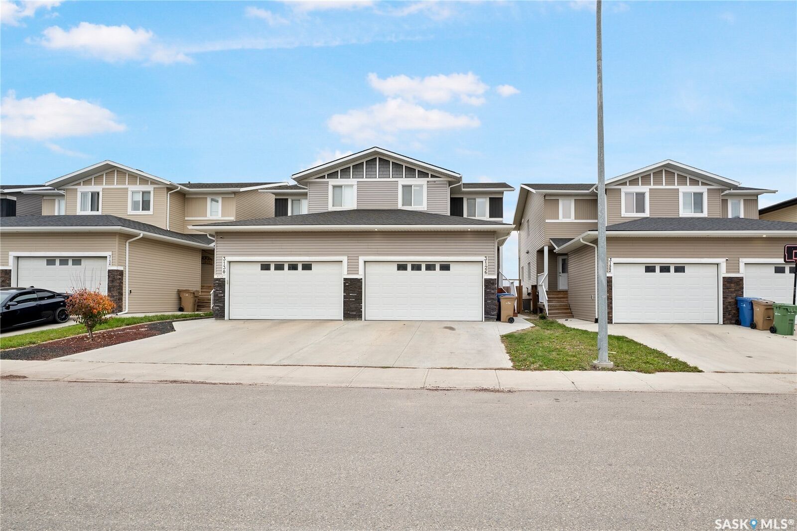 Property Photo:  3126 Mazurak Crescent  SK S4X 0N2 