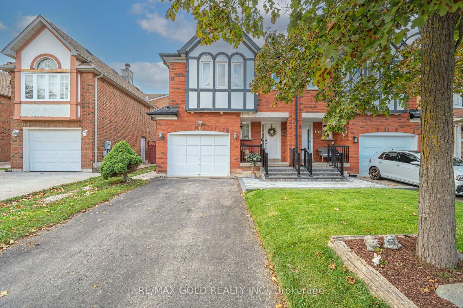 Property Photo:  106 Bighorn Crescent  ON L6R 1G2 
