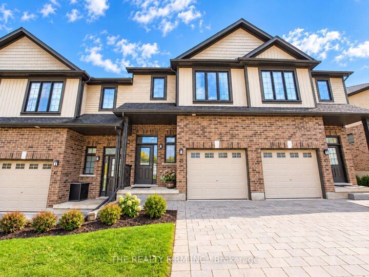 Property Photo:  1030 Oakcrossing Gate 45  ON N6H 0H1 