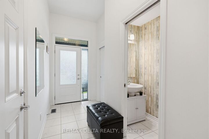 Property Photo:  275 De L'Etang Street  ON K4K 0K1 