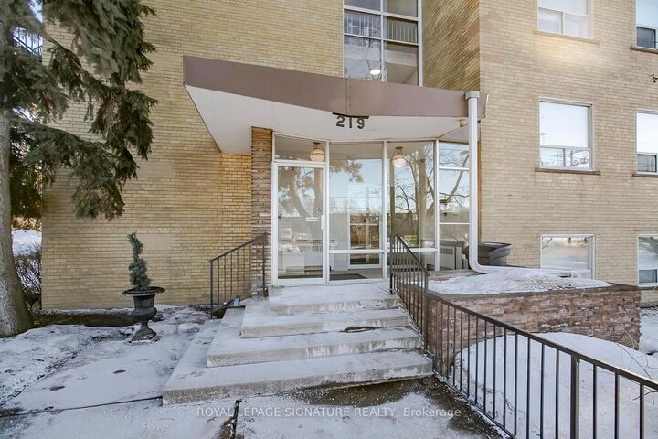 Property Photo:  219 Wilson Avenue 305  ON M5M 3B2 