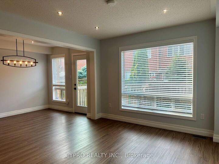 Property Photo:  141 King William Crescent  ON L4B 4P4 