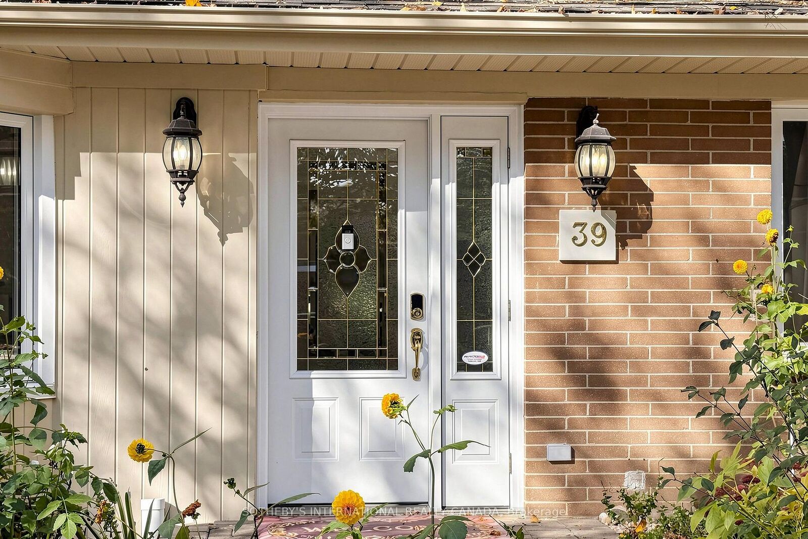 Property Photo:  39 Sagebrush Lane  ON M3A 1X4 