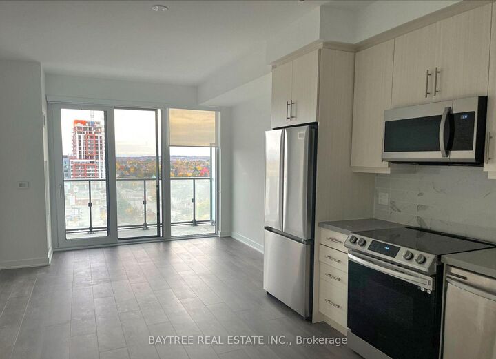 Property Photo: 95 Oneida Crescent 812 ON L4B 0H5