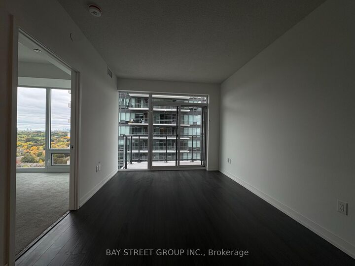 Property Photo: 4010 Eglinton Avenue W 1717 ON M9A 0G5