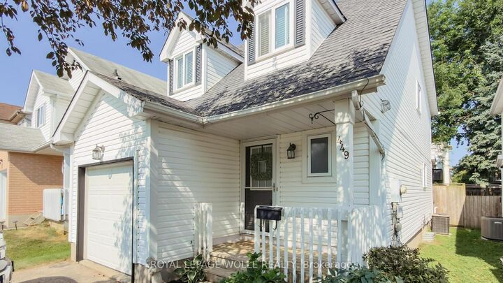 Property Photo:  449 Exmoor Street  ON N2K 3T7 