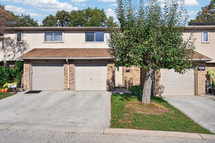 Property Photo:  1556 Lancaster Drive 74  ON L6H 2Z4 