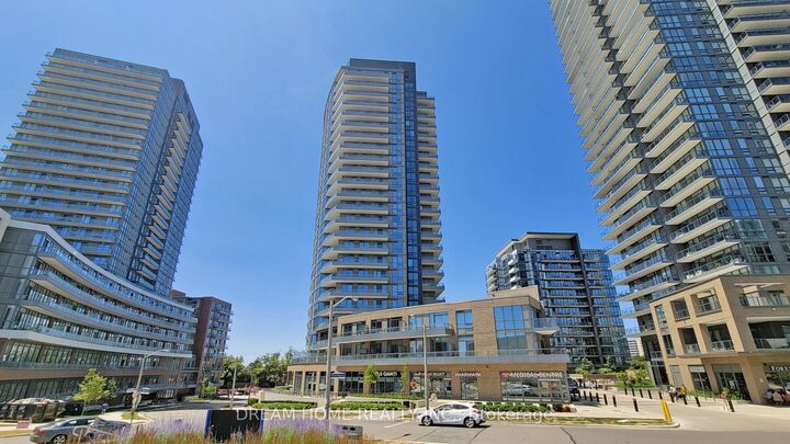 Property Photo:  50 Forest Manor Road 504  ON M2J 0E3 