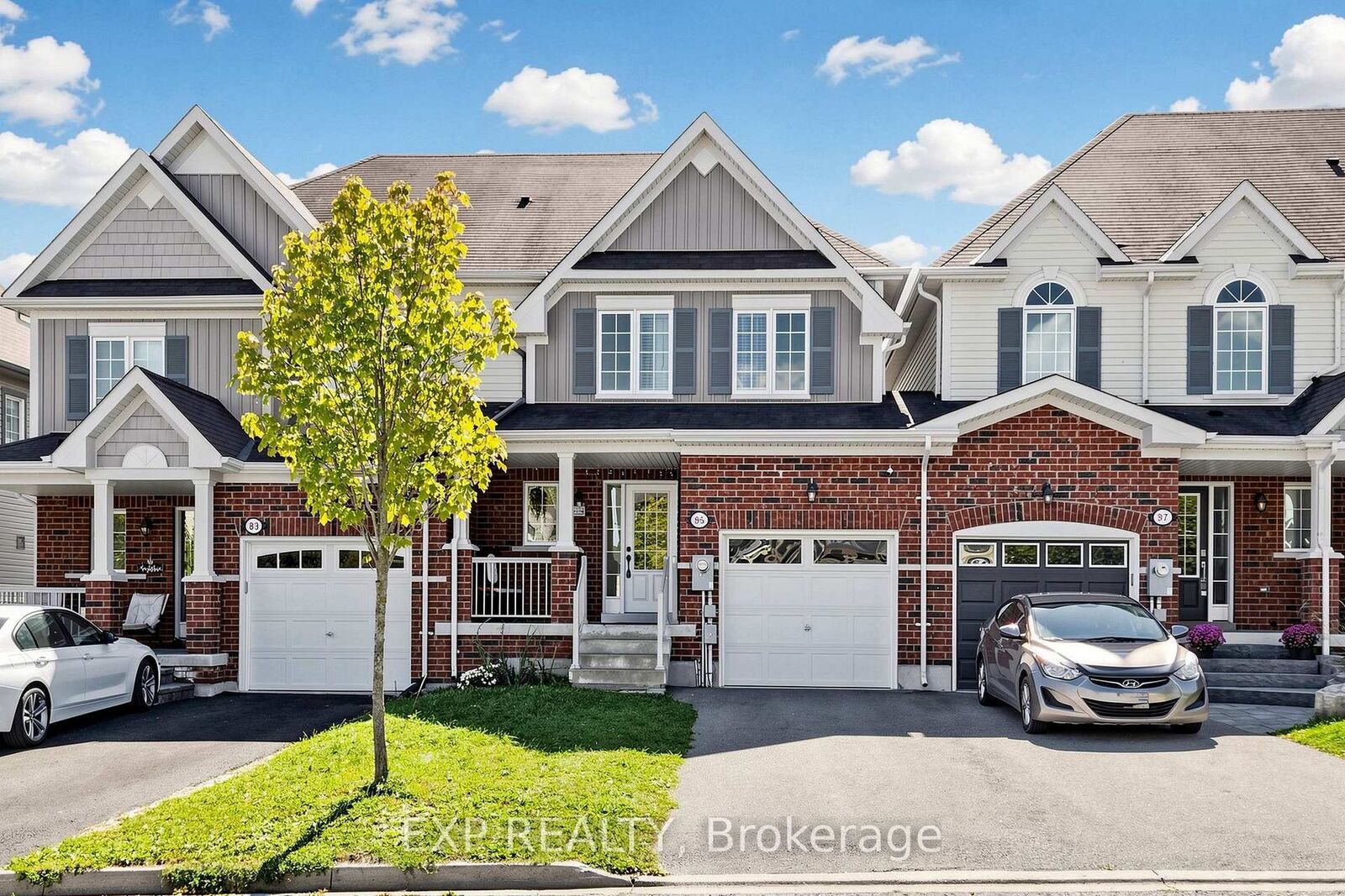 Property Photo:  85 Sidney Rundle Avenue  ON L1C 0N9 