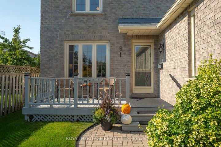 Property Photo:  8 Dakin Drive  ON L1T 2R7 