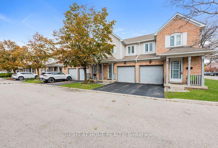 Property Photo:  5958 Greensboro Drive S 83  ON L5M 5Z9 