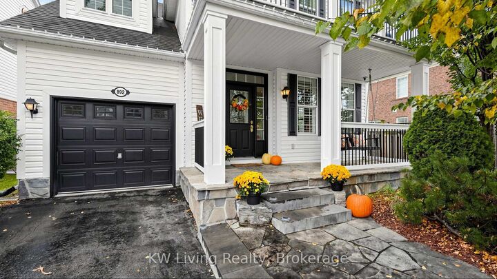 Property Photo:  892 McNeil Drive  ON L9T 6M4 
