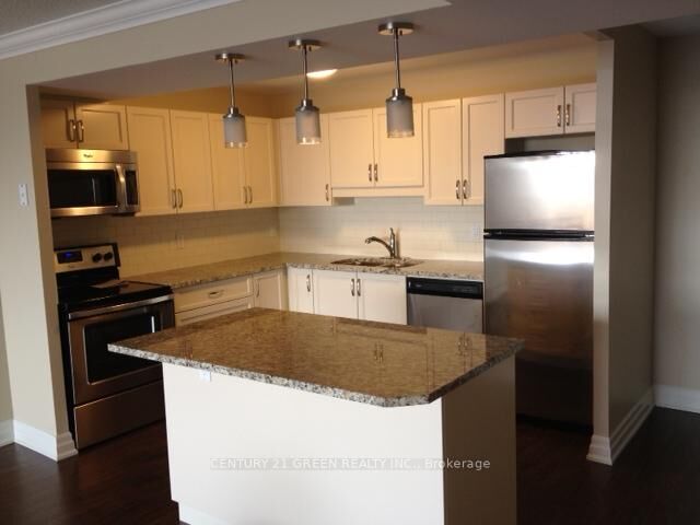 Property Photo:  55 Yarmouth Street 404  ON N1H 7R4 