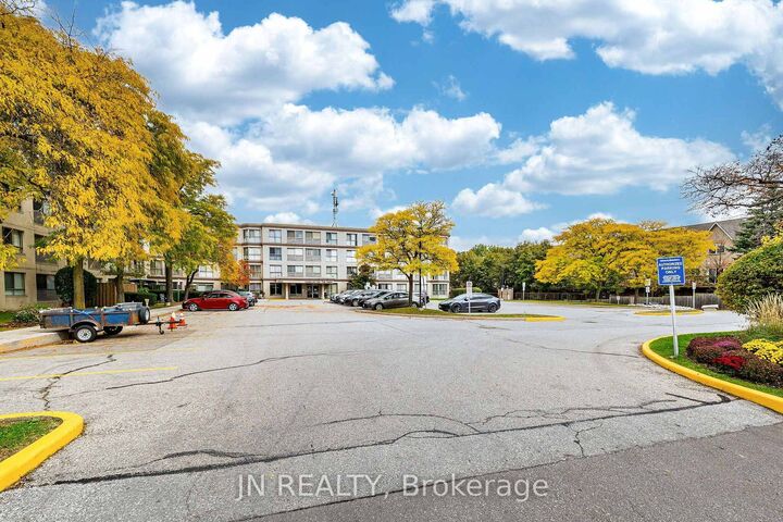 Property Photo:  8351 McLaughlin Road 428  ON L6Y 4H8 