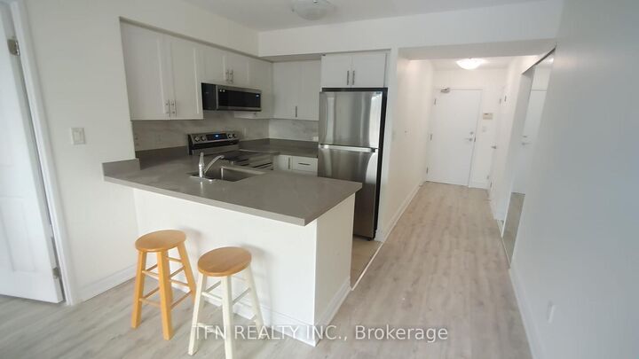 Property Photo:  230 King Street E 724  ON M5A 1K5 