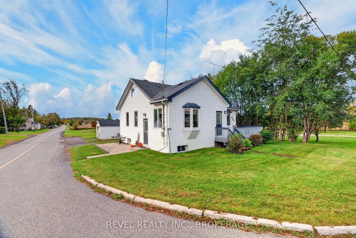 Property Photo:  4682 Latimer Road  ON K0H 1X0 
