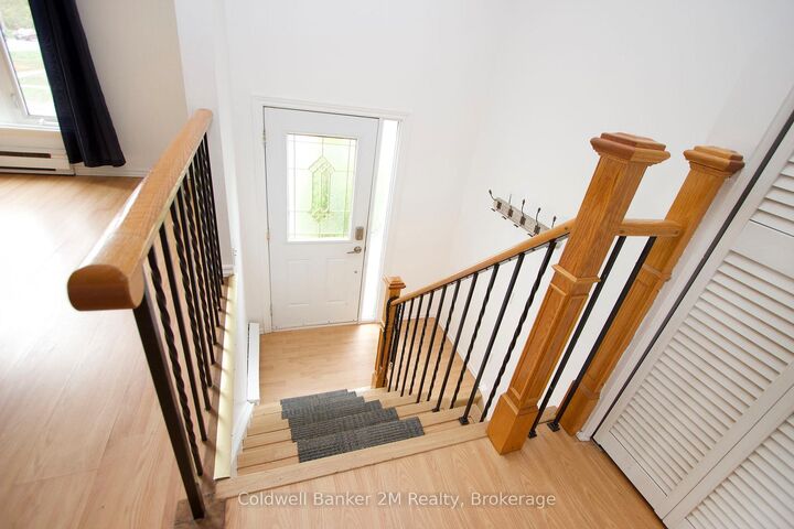 Property Photo:  673 Attersley Drive  ON L1K 1P9 