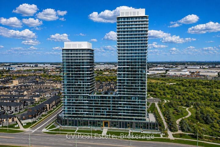 Property Photo: 15 Skyridge Drive 1202 ON L6P 4S3