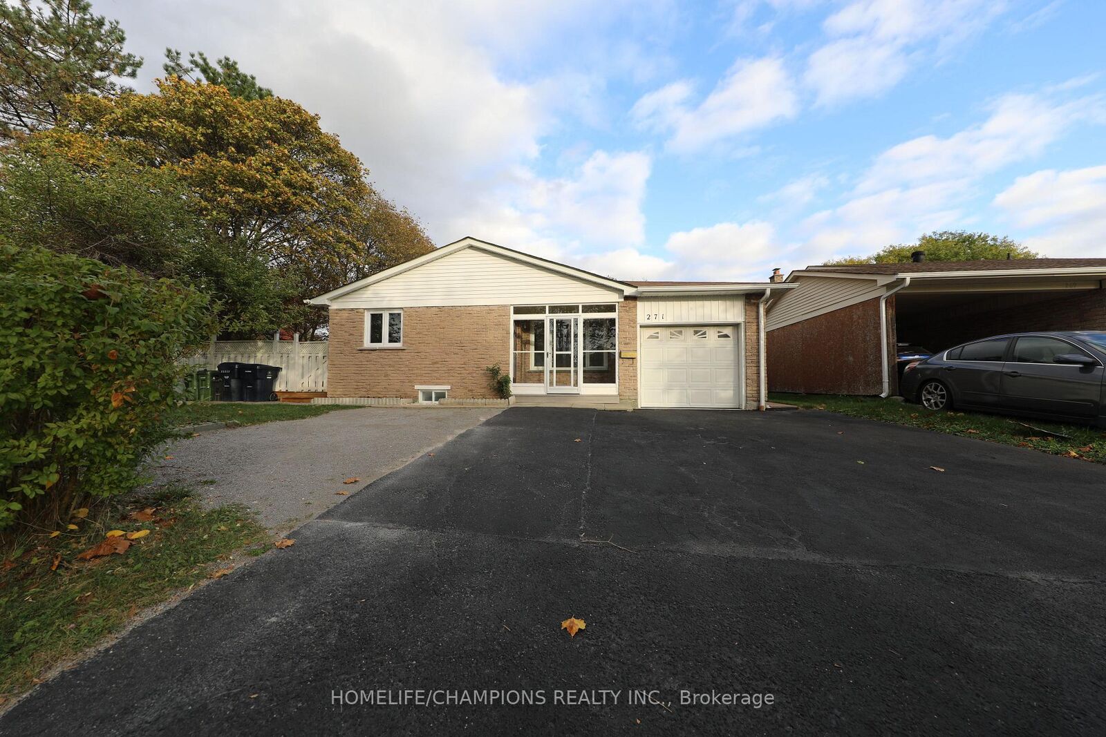 Property Photo:  271 John Tabor Trail  ON M1B 2R8 