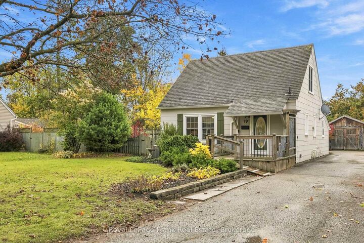 Property Photo: 19 Churchill Crescent ON K9V 3Y7